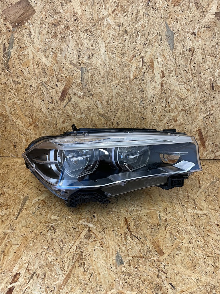 фото №1, Лампа права адаптивний led bmw x5 f15 x6 f16!