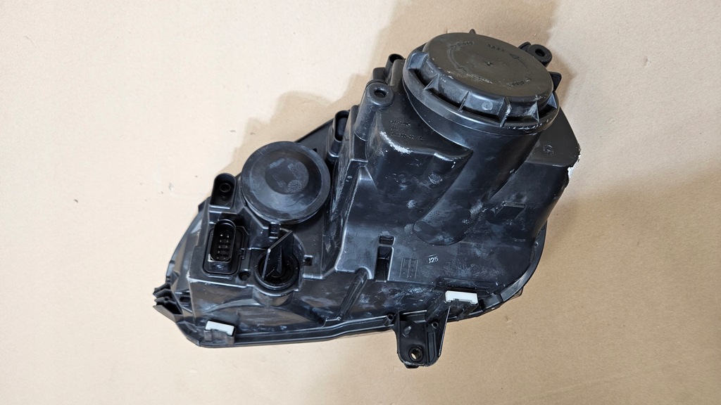 фото №11, Лампа перед правая vw golf v тонированная 1k6941006t