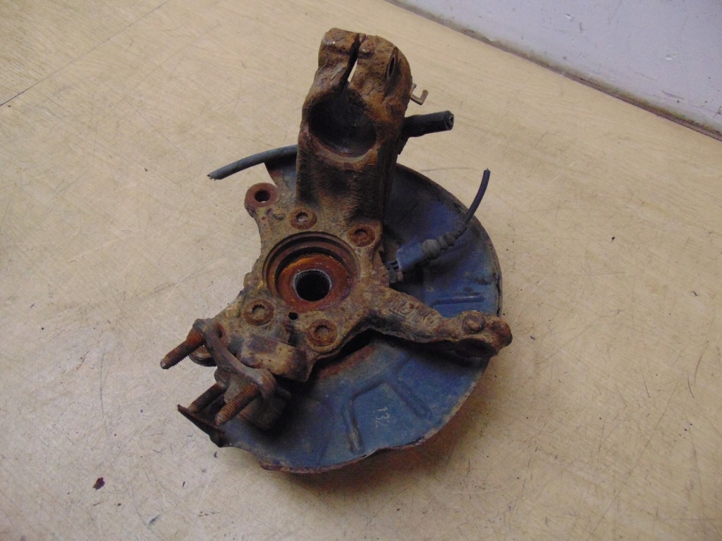 фото №11, Поворотний кулак ступиця права перед vw golf vi 1.4 tsi