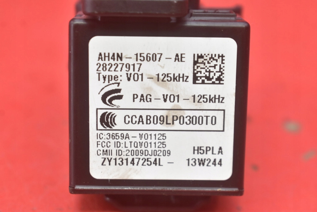 фото №9, Замок зажигания ключ ah4n-15607-ae 31394114 volvo v40 2 ii 2.0 d3 150 km 12-16