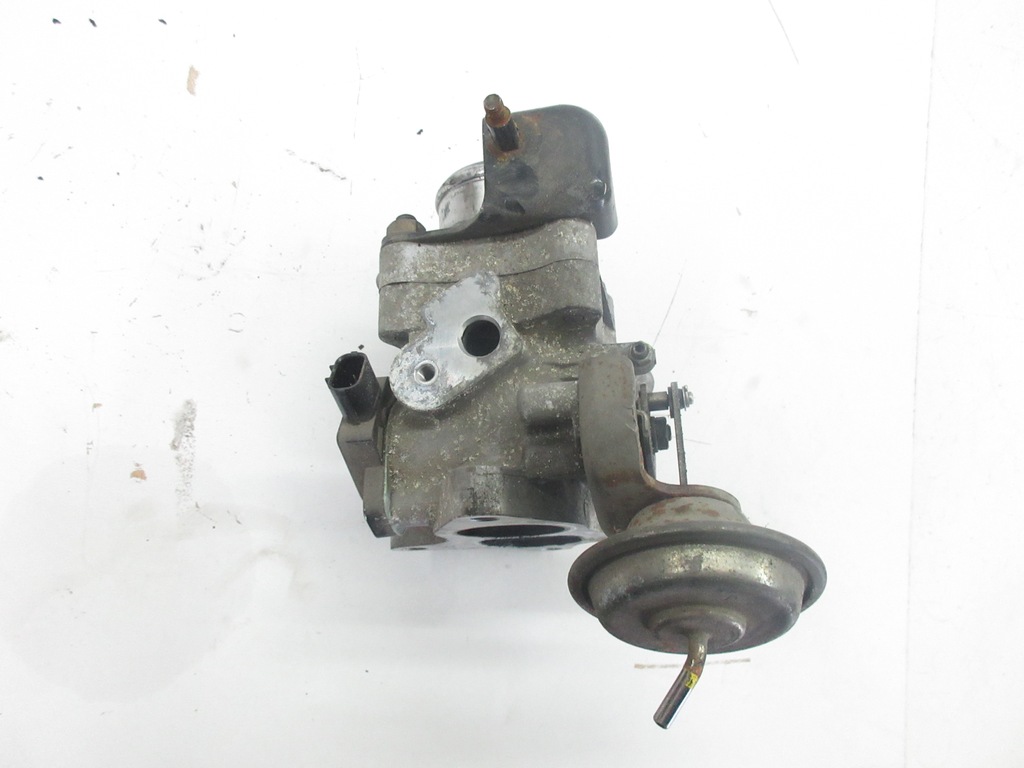 фото №8, Honda civic viii ufo 2.2 i-ctdi дроссельная заслонка