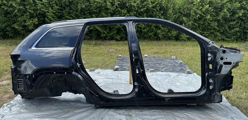 фото №1, Jeep grand cherokee чверть права повний bok