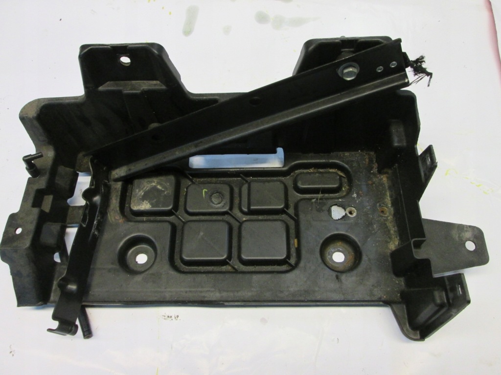 фото №3, Dodge charger 2013 rok основание pod аккумулятор