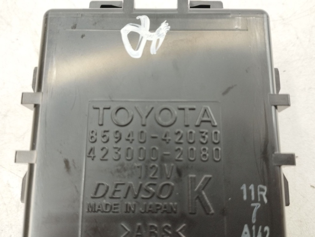 фото №10, Toyota rav 4 xa40 2015 блок управления / модуль центрального замка