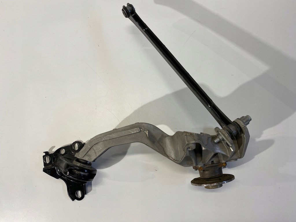 фото №1, Поворотный кулак mini r56 r57 6795660 задняя правая 6779088