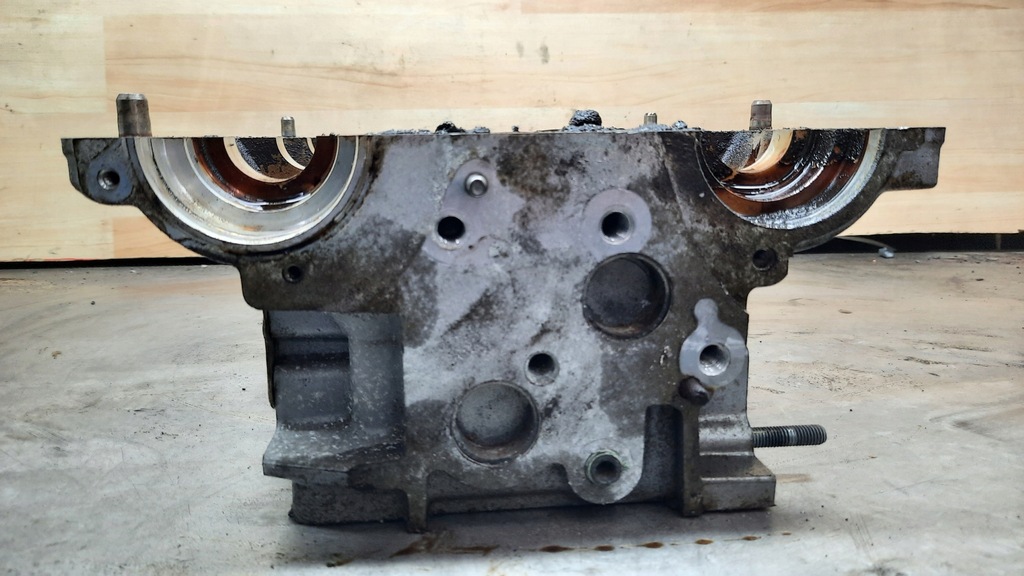 фото №11, Головка двигателя 10011837003 volvo s60 v70 ii 2.4b