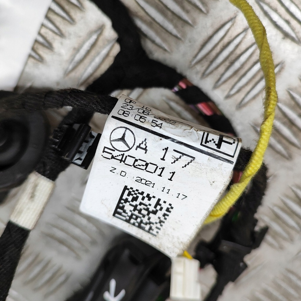 фото №6, Mercedes-benz eqb 2022 левая сторона жгут трубопровод дверь задних