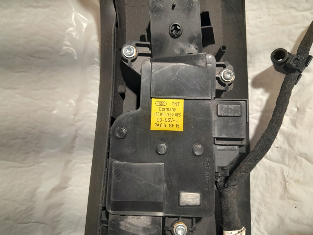 фото №8, Audi a8 d3 4e корпус сидіння lewego панель регулювання 4e0881325c