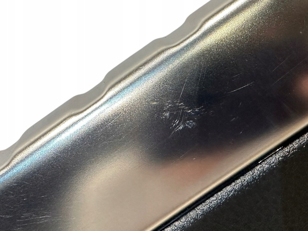 фото №5, Bentley flying spur обшивка багажника защита замка 3se863459