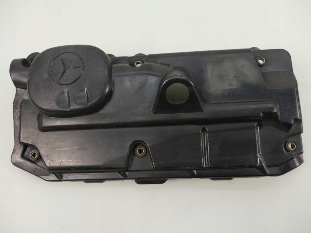 фото №1, Mercedes w638 2.2 cdi 108 крышка клапанов крышка