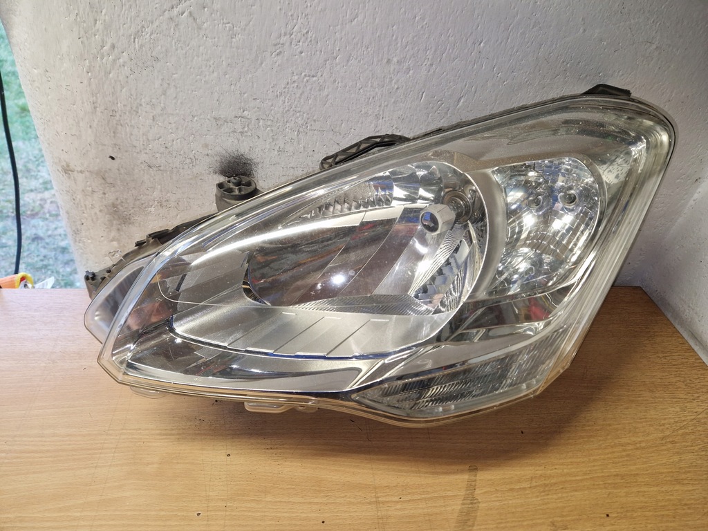 фото №1, Лампа левая перед citroen berlingo iii valeo eu