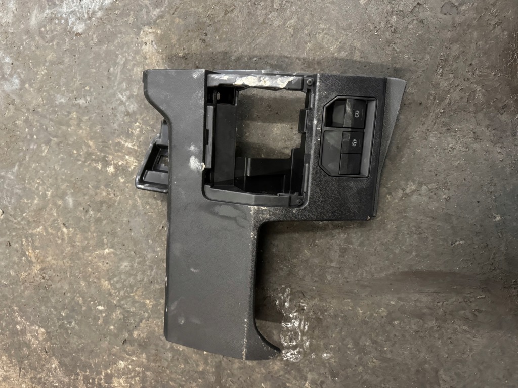 Купить 73r. защита панель пластик панели приборная панель renault austral 689215739r