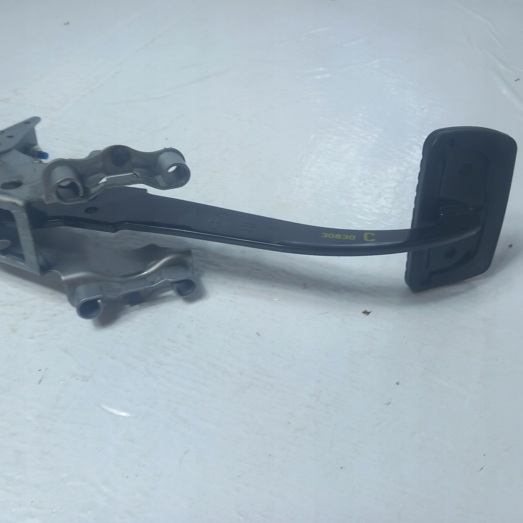 фото №6, Subaru crosstrek xv 22- педаль гальма usa