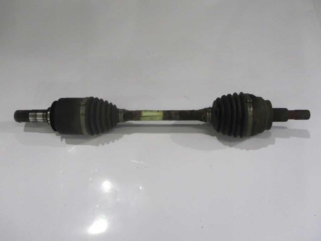 Купити Привідний вал ліва перед короткий mercedes w164 3.0 cdi a1643302301