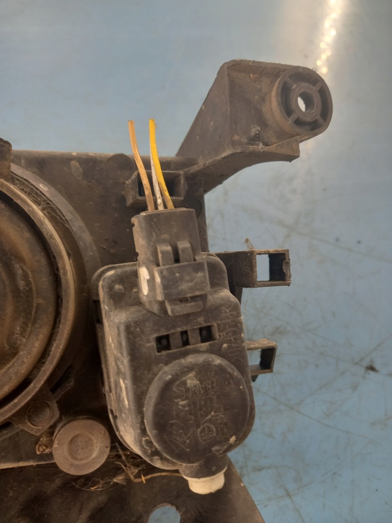 фото №7, Фара левый peugeot partner 01r kombi