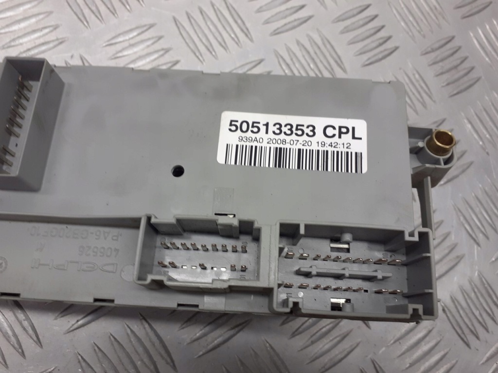 Коробка запобіжників alfa romeo 159 1.9 jtdm 50513353 Доставка