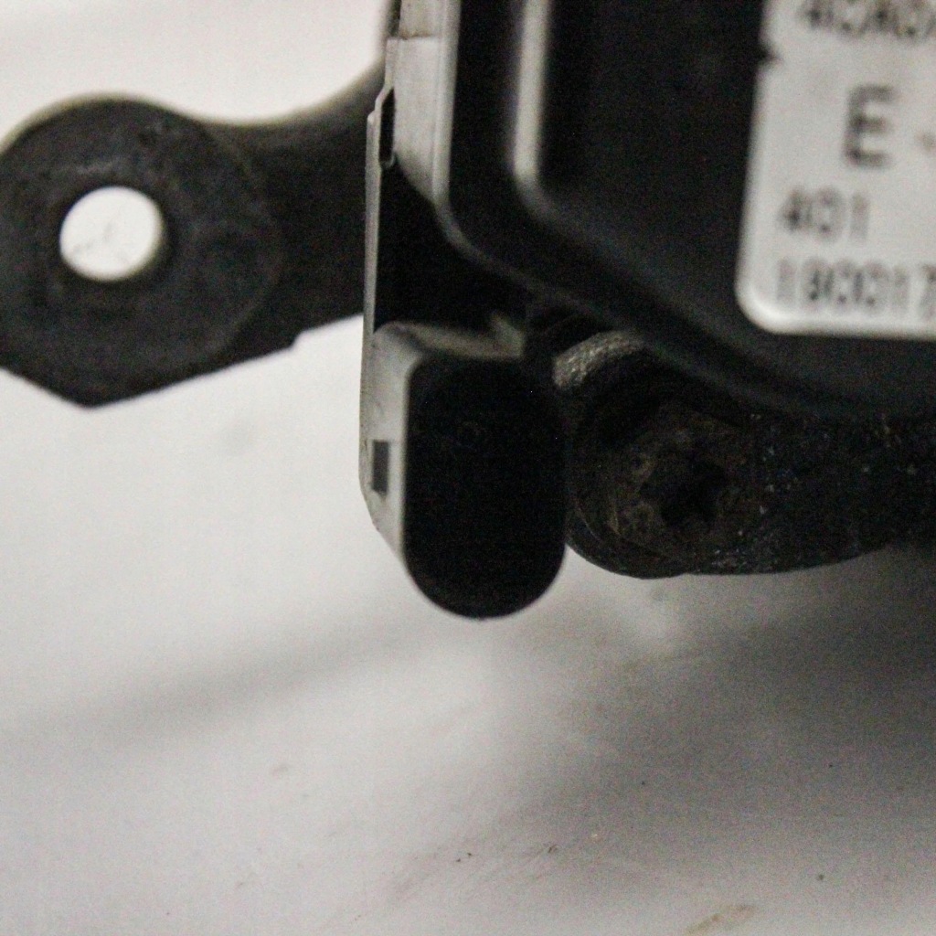 фото №6, Nissan x-trail t32 2018 левая сторона задний суппорт тормозной