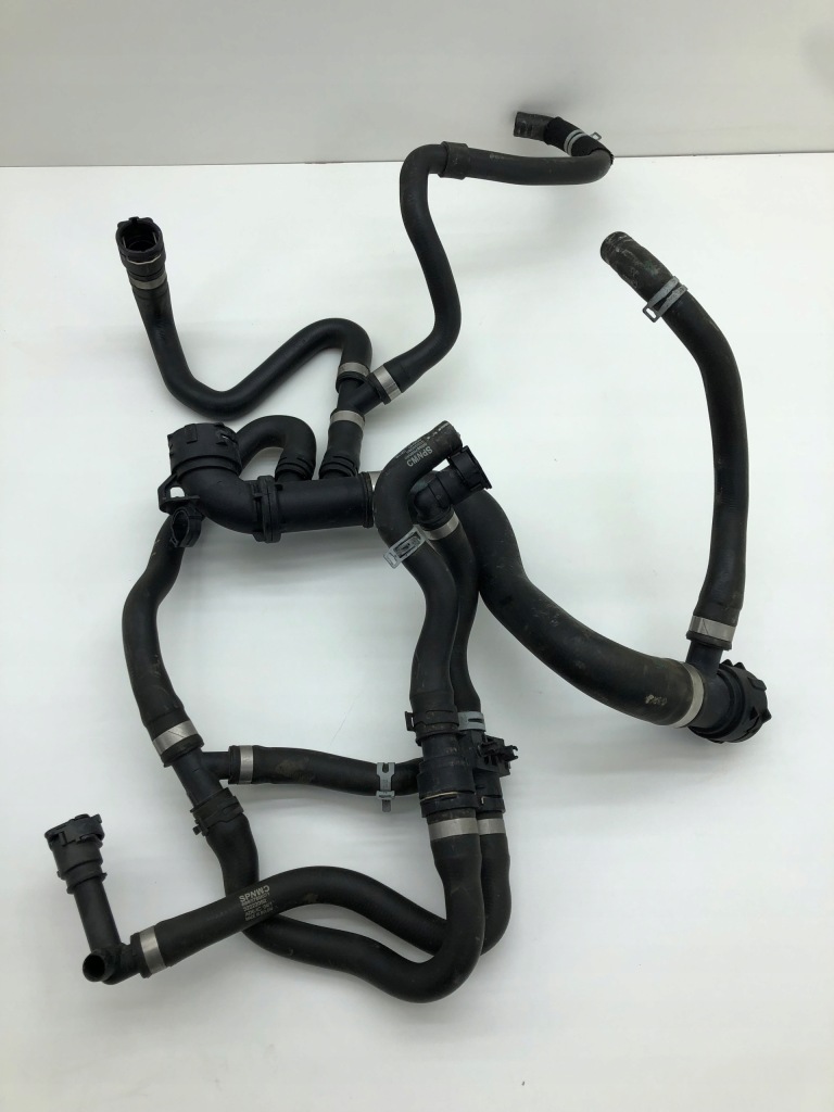Купить Volvo xc40 труба провода воды радиатора 32222092 32240181 32222093