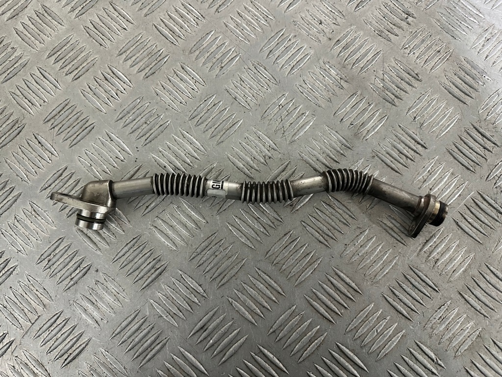 Opel astra k 1.6cdti lvl трубка патрубок оливи турбонагнітача 55500869 в Україні