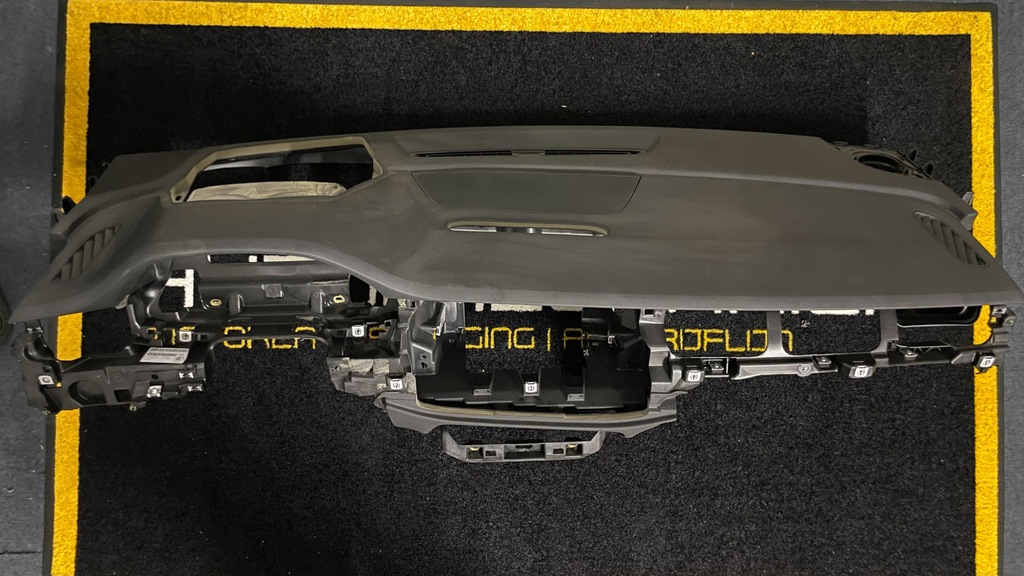 фото №1, Консоль audi q7 4m проекційний дисплей подушка безпеки oem