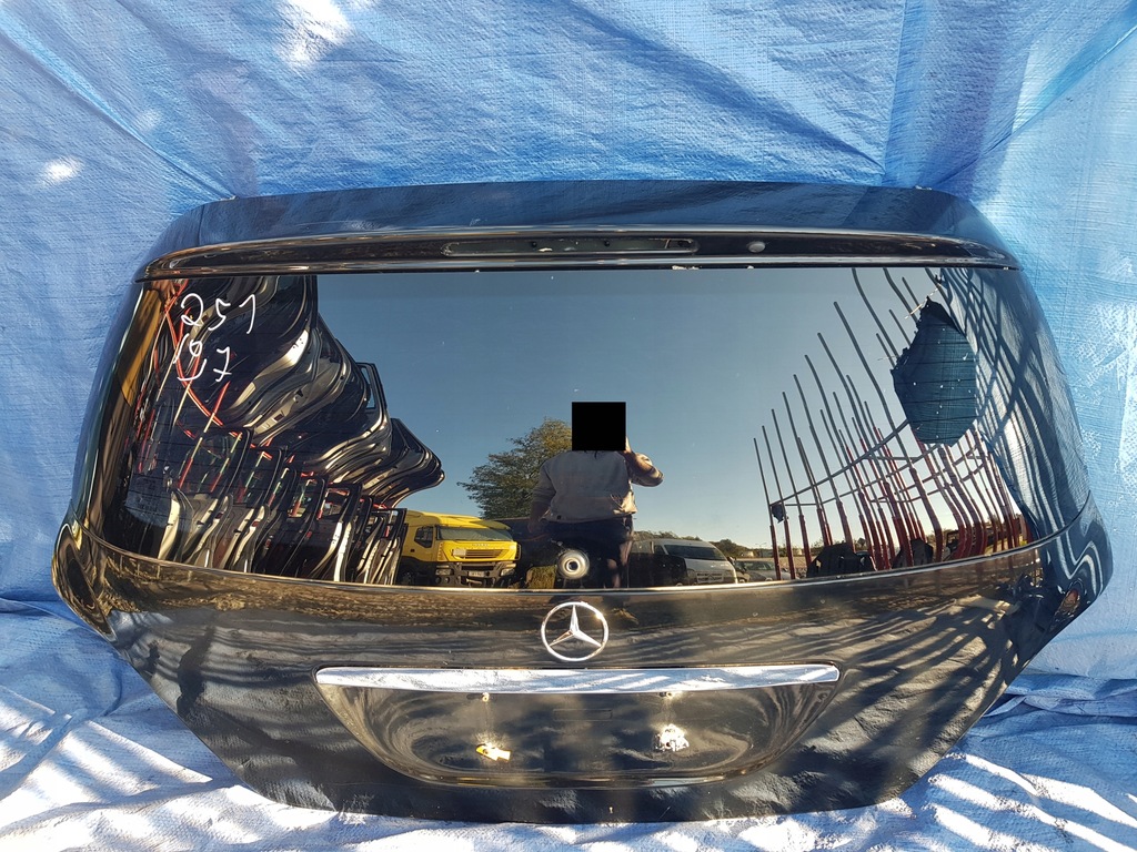 фото №1, Крышка багажника багажника mercedes w251 c197 197