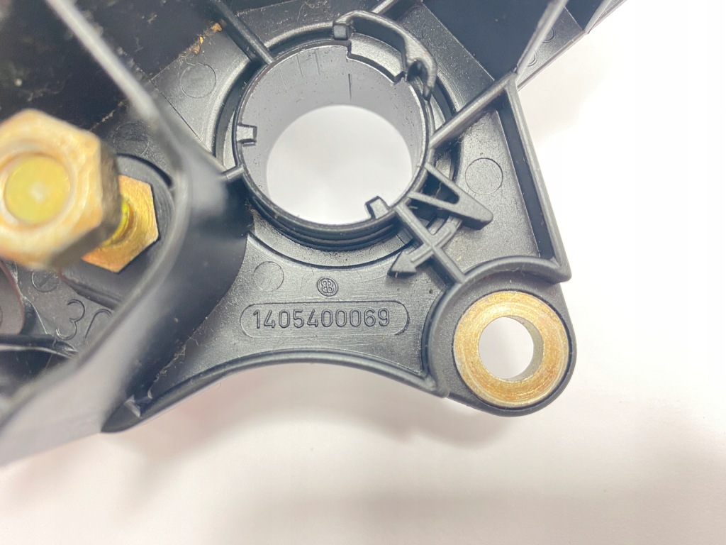 Соединитель электрический соединитель предохранитель главный mercedes w140 c140 1405400069 Оригинал