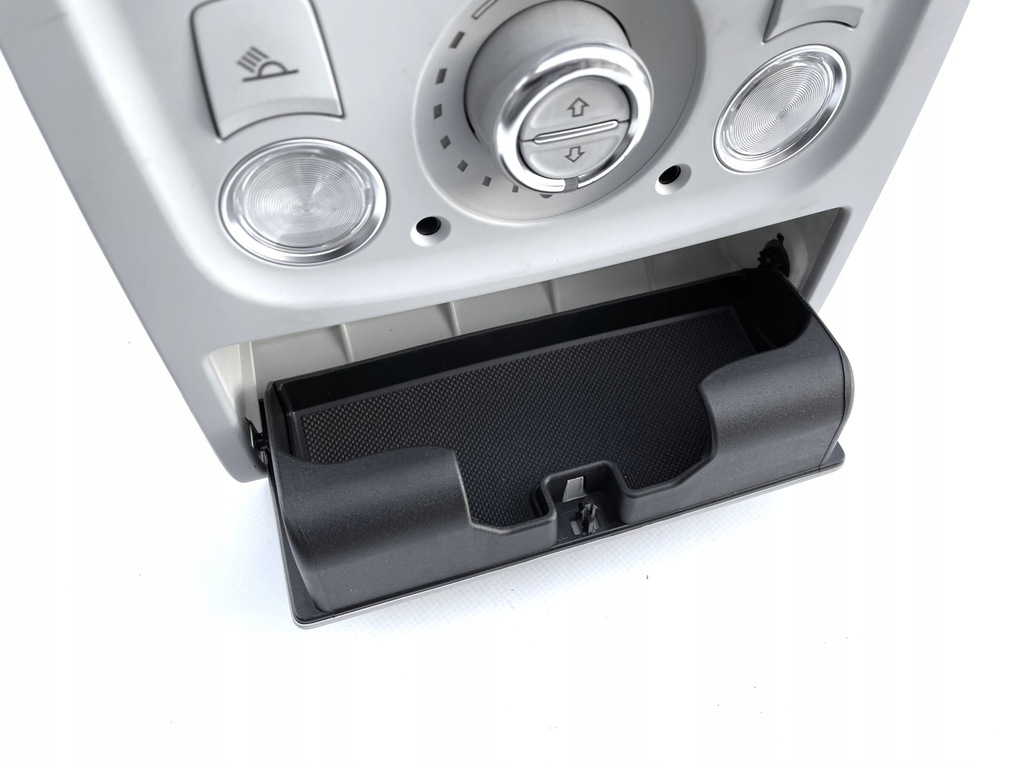 фото №12, Audi a4 b8 a5 8t q5 лампа освещение кабины