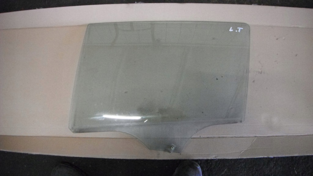 фото №1, Mazda 6 vi kombi 02-05 скло лівий задня