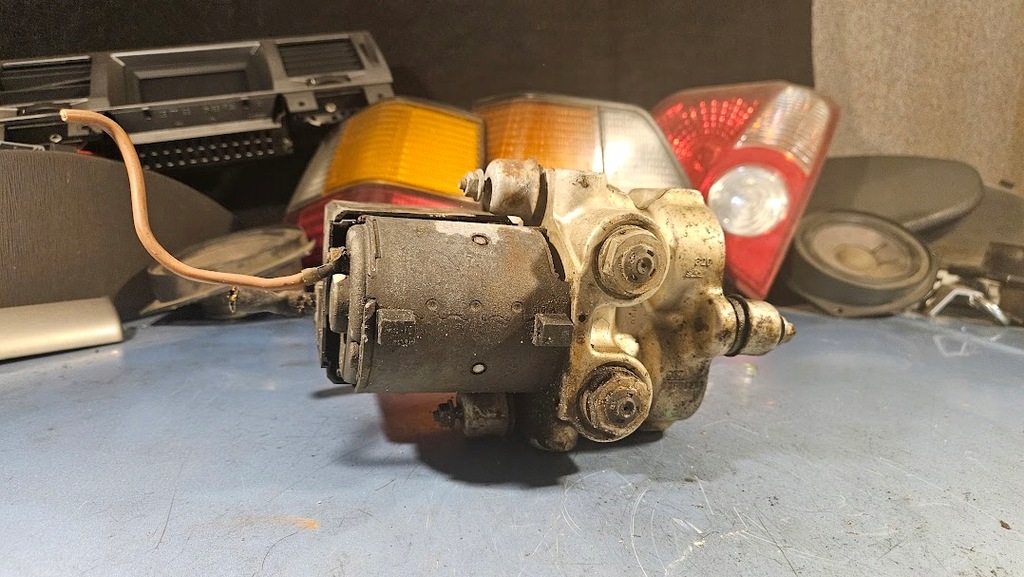 фото №5, Abs насос audi 80 b4 100 a6 c4 2.6 v6 0265201049 4a0614111a