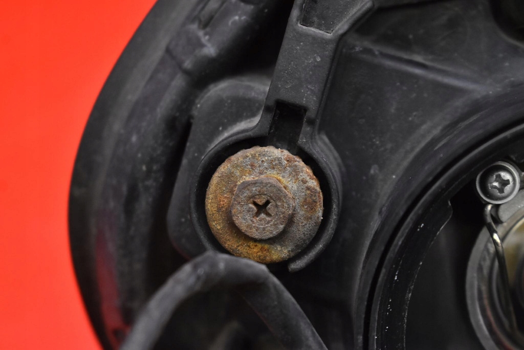 фото №10, Фара левый лампа перед eu 92101-2exxx hyundai tucson 1 i 04-10