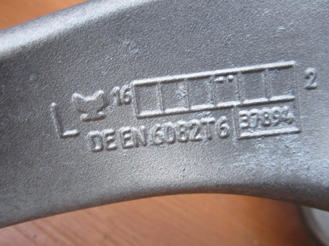 фото №10, Bmw 5 g30 g31 xd поворотний кулак перед ліва ступиця 688438501 важіль 6082t6