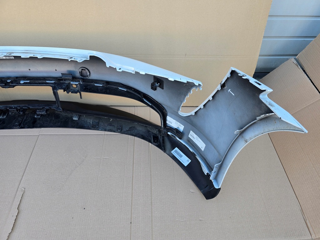 фото №6, Porsche taycan бампер передній 9j 9j1