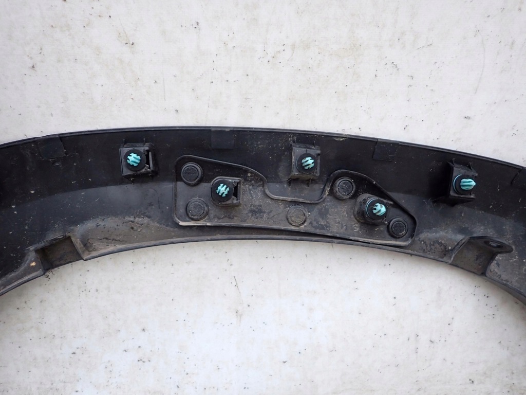 фото №10, Mazda mx-30 20- молдинг накладка левый перед