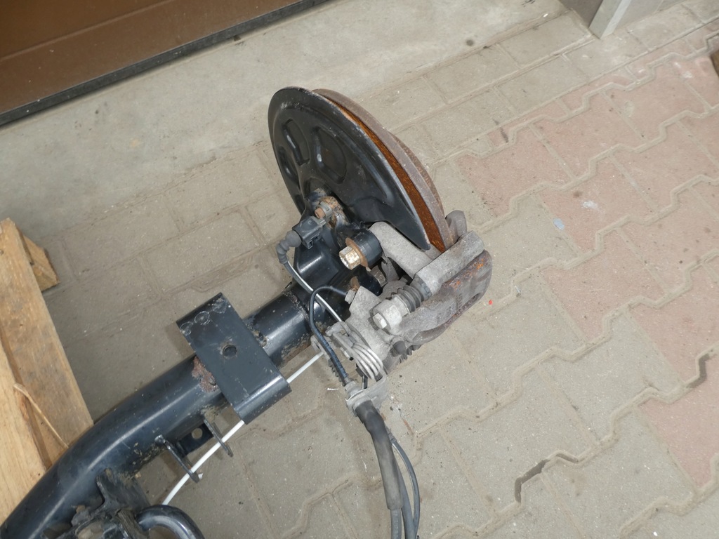 фото №10, Подвеска балка oś задняя vw caddy iv 2k5500051as