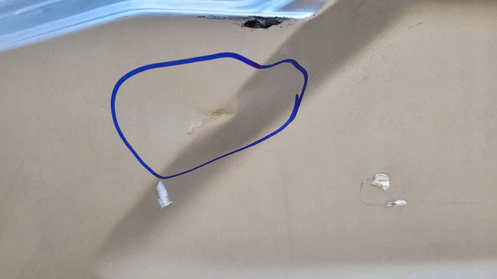 фото №6, Toyota yaris cross 21- крышка багажника багажника задняя fv