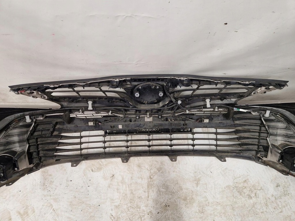 фото №10, Toyota camry viii бампер передний перед 52119- kompletny pdc омыватель