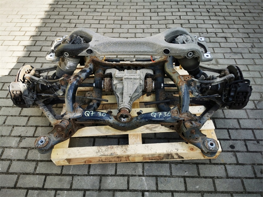 фото №1, Audi q7 4l 05-10 3.0 tdi полный подвеска задняя
