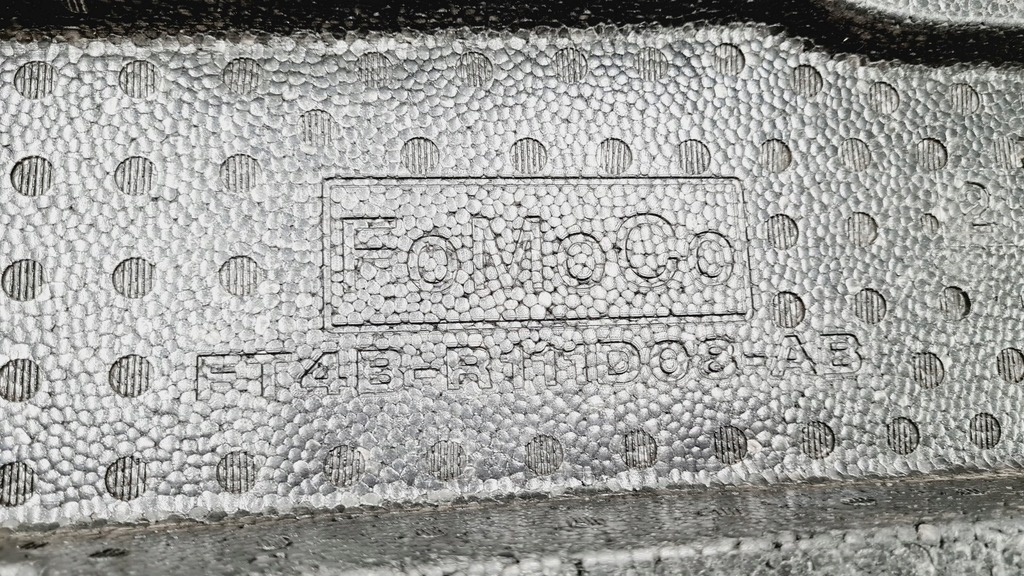 фото №7, Пінополістирол шумоізоляція підлога праве ford edge mk2