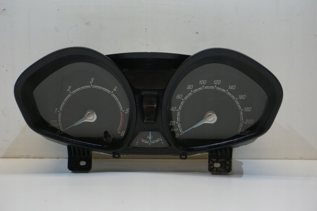 фото №1, Ford transit courier счетчик приборы et76-10849-ck