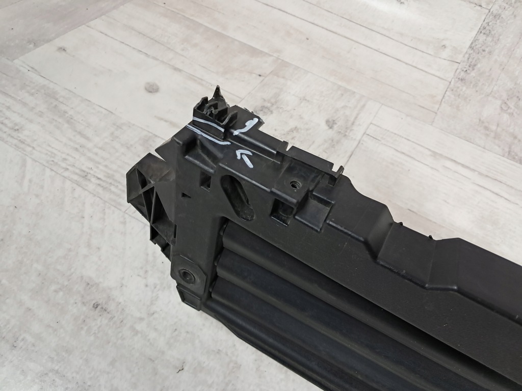 фото №5, Audi a4 b9 a5 8w lift шторка жалюзі повітропровід повітря 8w0807663