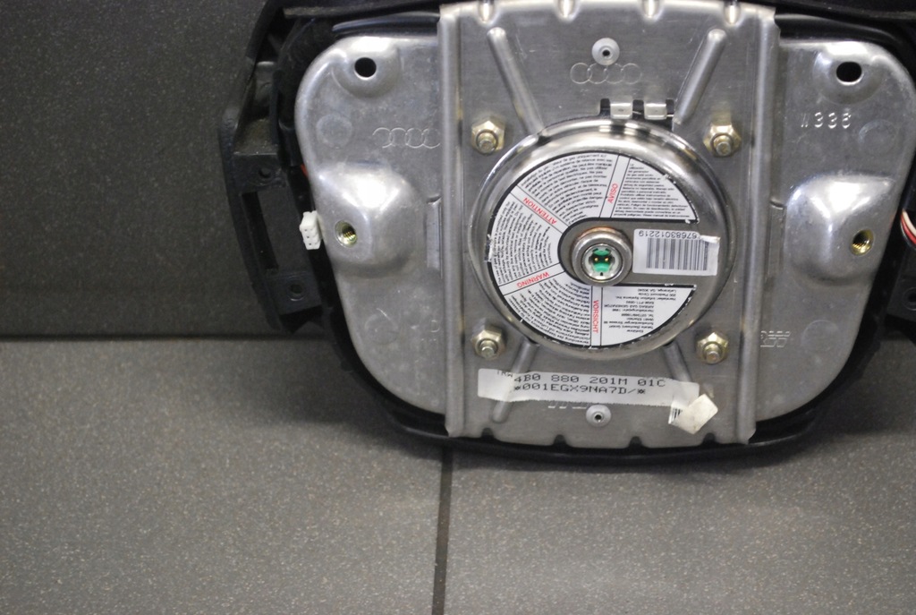 фото №13, Подушка подушка безпеки водія a8 d2 a6 c5 4b0880201m