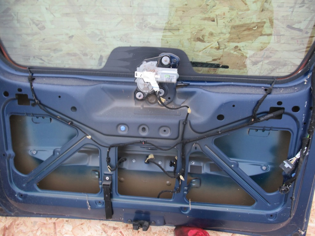 фото №6, Кришка багажника задня комплектна citroen berlingo iv 18-