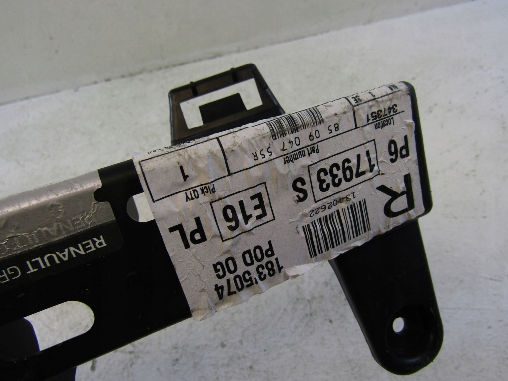 фото №8, Renault talisman sedan направляющая бампера задняя 850904755r