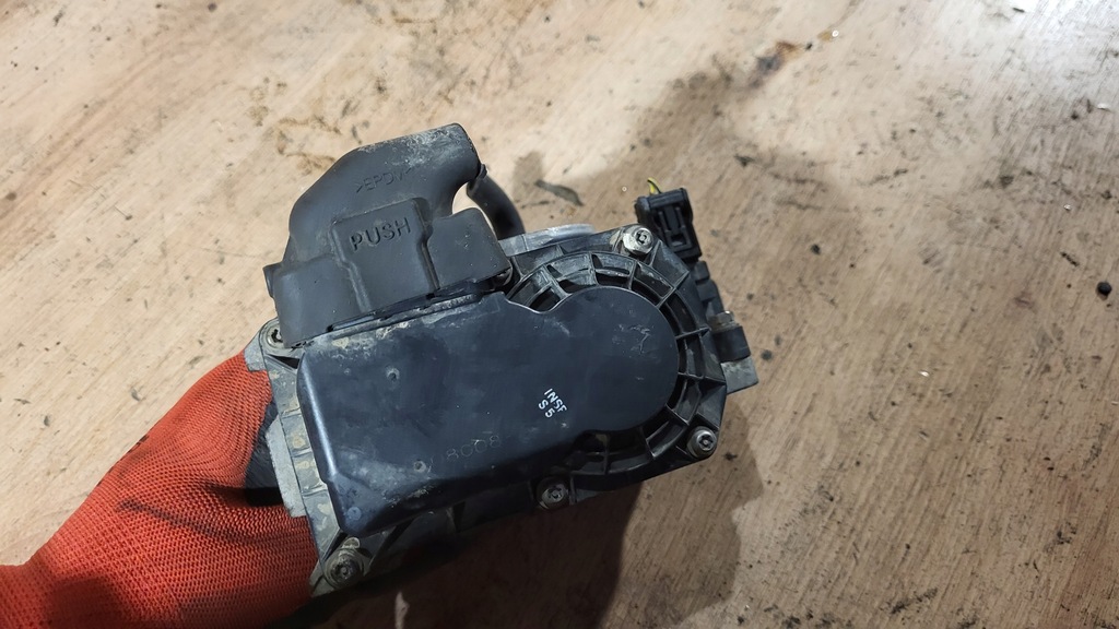 фото №7, Дросельна заслінка honda civic viii 8 ufo hb 5d 1,8