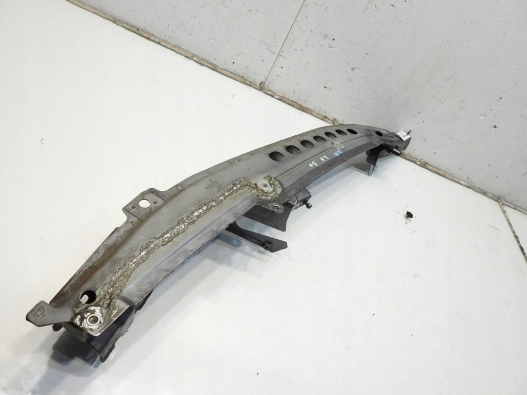 Кронштейн кронштейн крыла левая перед porsche cayenne 1 с Разборки