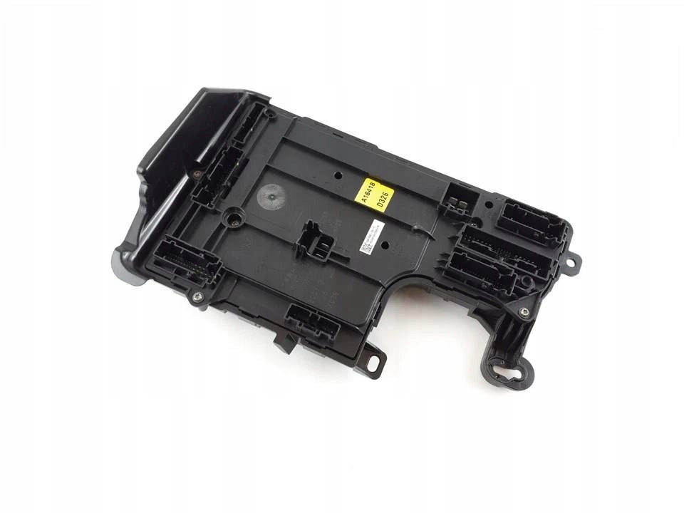 Купить Tesla model 3 модуль комфорта 156745500c