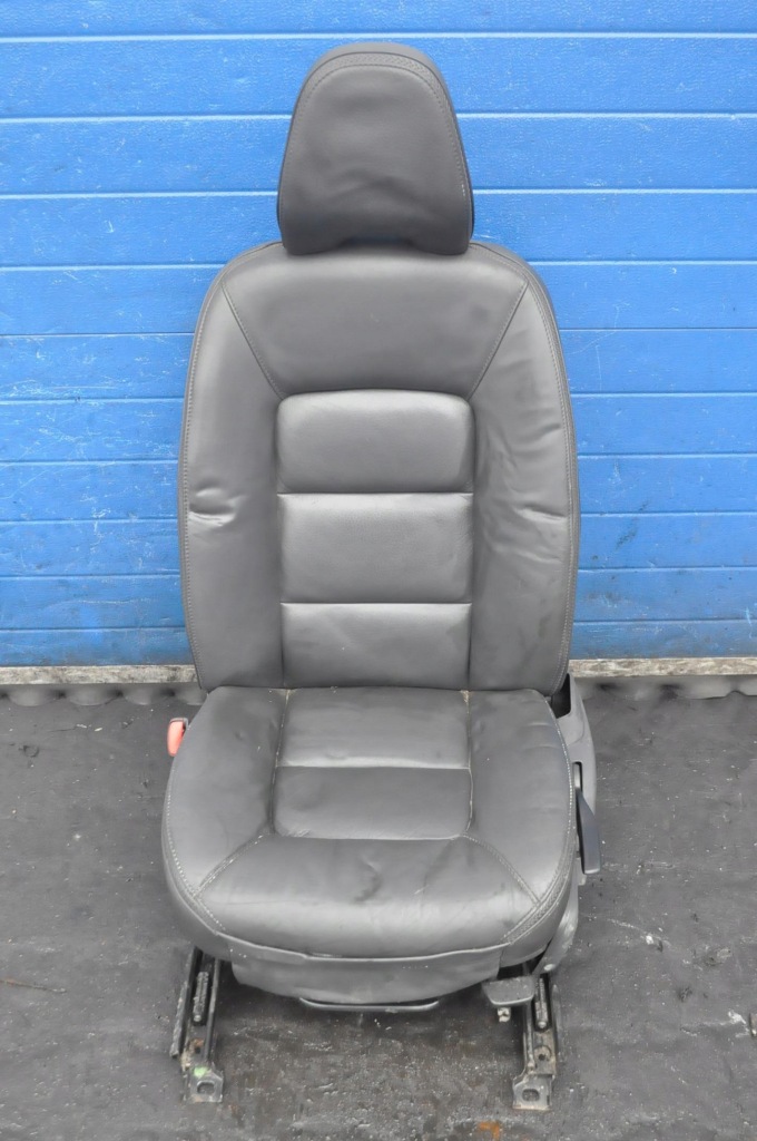 фото №1, Volvo xc70 ii сидіння водія підігріваємий