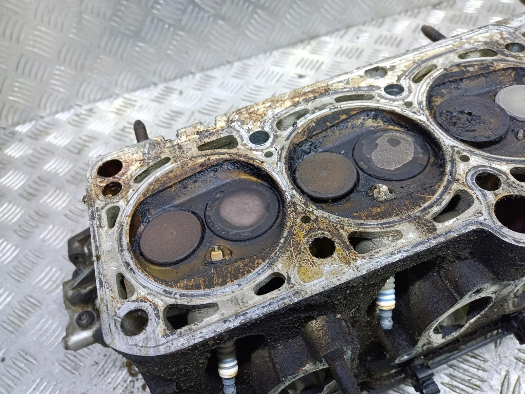 фото №8, Seat altea 1.6 bse головка двигуна 06b103373t