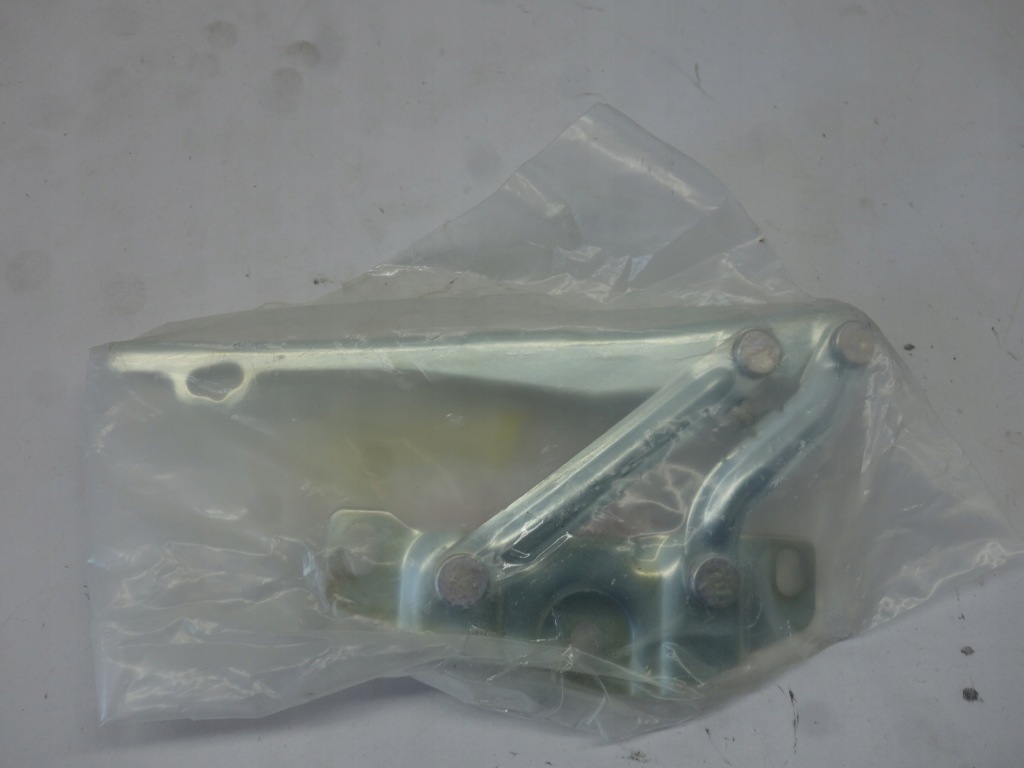 фото №1, Петля капот левый opel adam 13355230