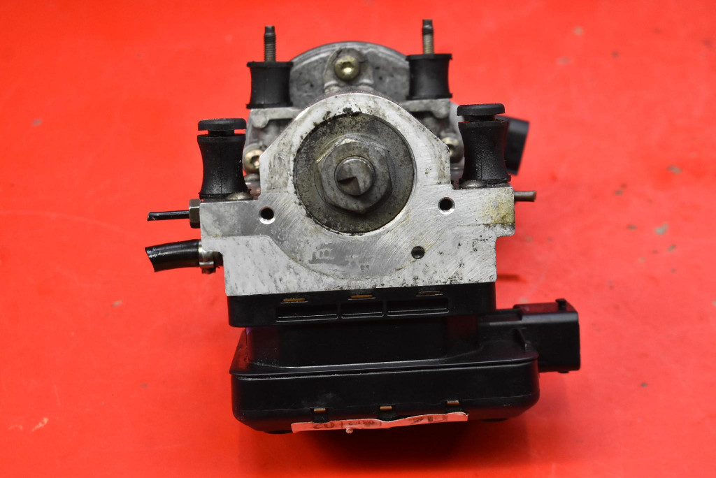 фото №6, Насос подвеска 9636713880 citroen c5 1 i 2.0 hdi 136 km kombi 01-04